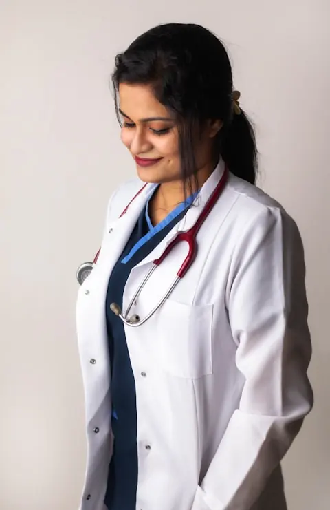 Dr. Nadia Reeves